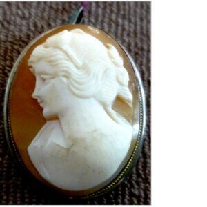ANTIQUE CAMEO CORAL SHELL CARVED ITALY PEDANT BROOCH .825 GOLD SILVER INCASED